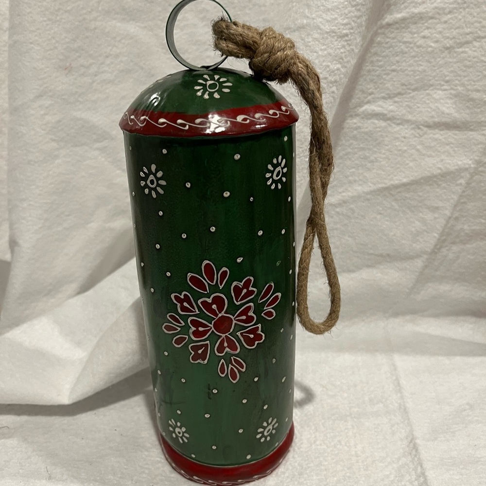 Alpenhaus Cowbell bell hand painted the Sundance Company LAST ONE!